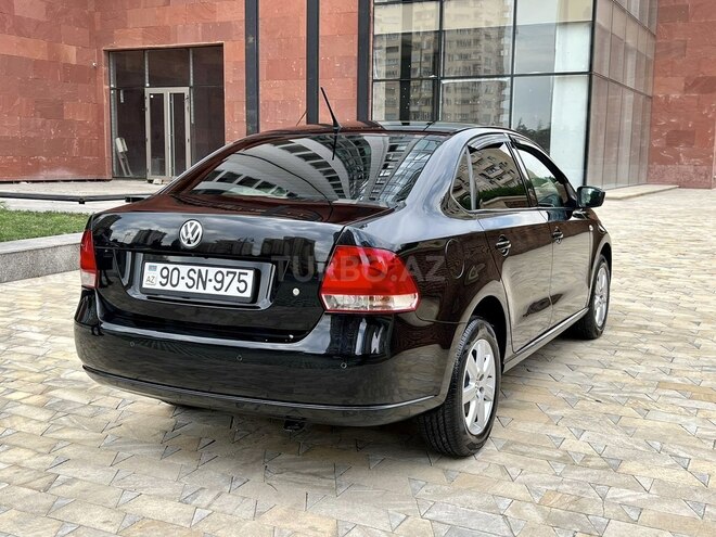 Volkswagen Polo 2013, 188,000 km - 1.6 l - Bakı