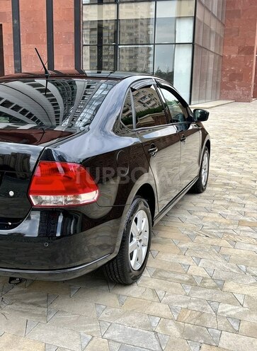 Volkswagen Polo 2013, 188,000 km - 1.6 l - Bakı