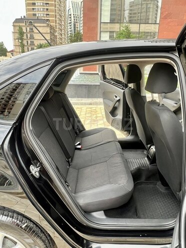 Volkswagen Polo 2013, 188,000 km - 1.6 l - Bakı