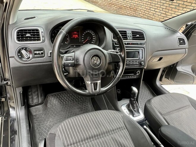 Volkswagen Polo 2013, 188,000 km - 1.6 l - Bakı