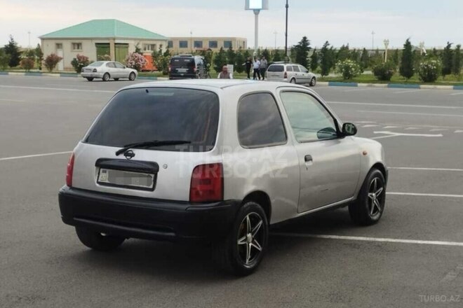 Nissan Micra 2001, 284,613 km - 1.0 l - Bakı