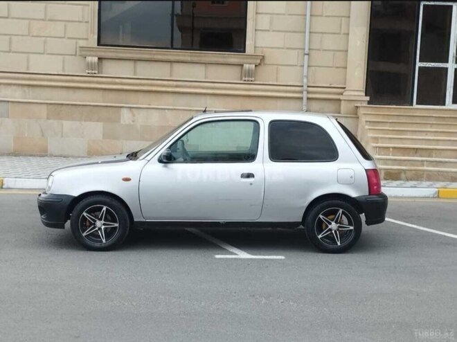Nissan Micra 2001, 284,613 km - 1.0 l - Bakı