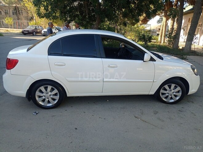 Kia Rio 2009, 286,000 km - 1.4 l - Bakı
