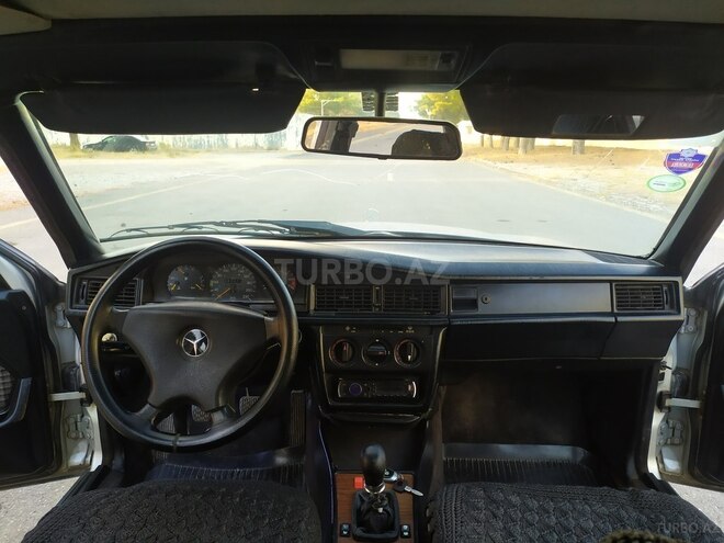 Mercedes 190 1991, 342,781 km - 1.8 l - Sumqayıt