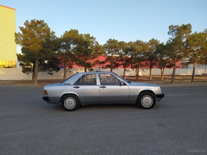 Mercedes 190 1991, 342,781 km - 1.8 l - Sumqayıt