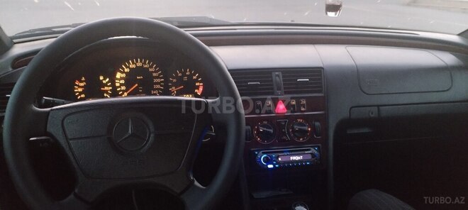 Mercedes C 200 1998, 294,000 km - 2.0 л - Bərdə