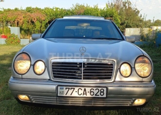 Mercedes E 200 1996, 256,987 km - 2.0 л - Bakı
