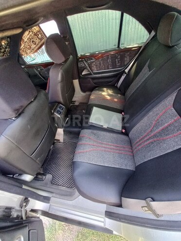 Mercedes E 200 1996, 256,987 km - 2.0 л - Bakı