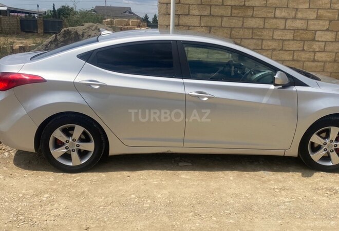 Hyundai Elantra 2013, 199,559 km - 1.8 л - Bakı
