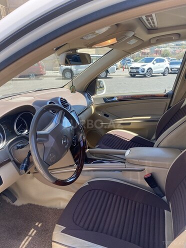 Mercedes GL 450 2009, 260,700 km - 4.7 l - Bakı