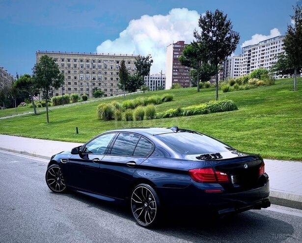 BMW 528 2013, 180,000 km - 2.0 л - Bakı