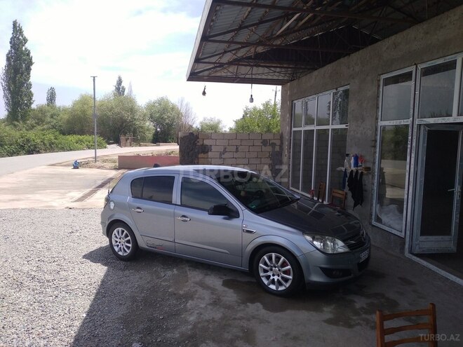 Opel Astra 2007, 75,800 km - 1.3 l - Saatlı