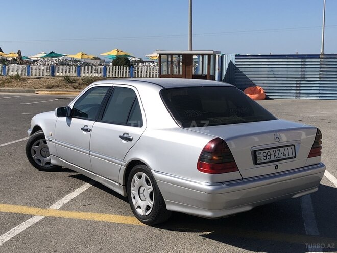 Mercedes C 240 1999, 280,000 km - 2.4 л - Bakı