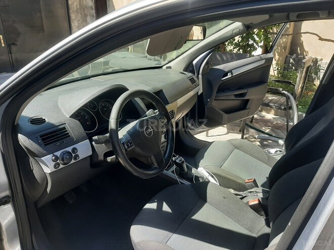 Opel Astra 2006, 33,200 km - 1.3 l - Bakı