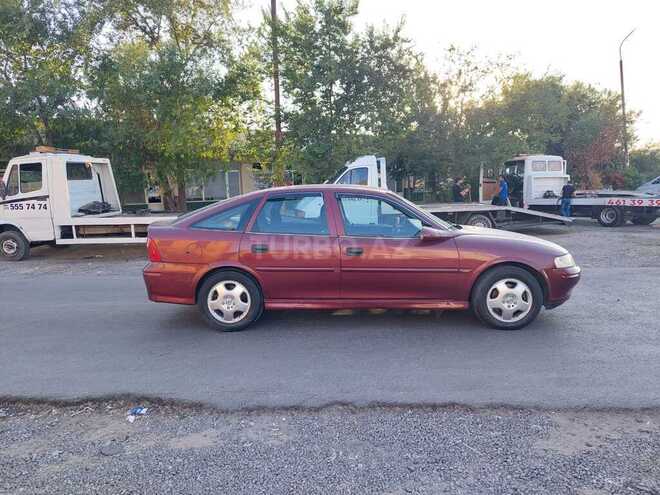 Opel Vectra 1999, 395,256 km - 2.0 л - Sumqayıt