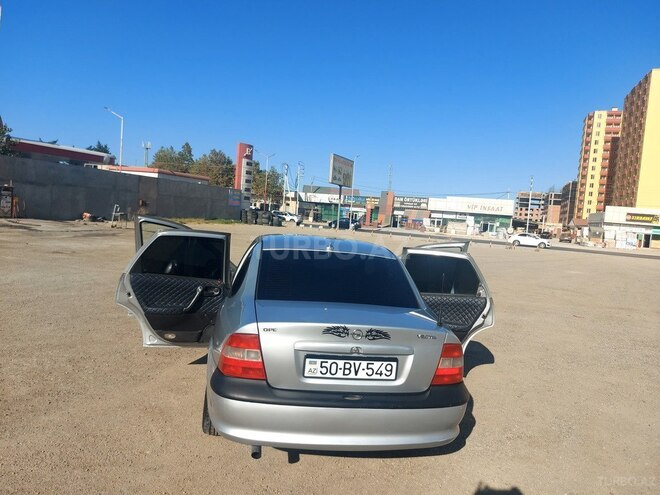 Opel Vectra 1996, 355,500 km - 1.8 л - Sumqayıt