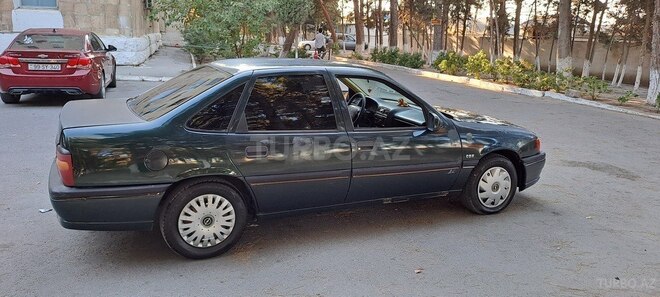 Opel Vectra 1995, 279,797 km - 1.8 l - Sumqayıt