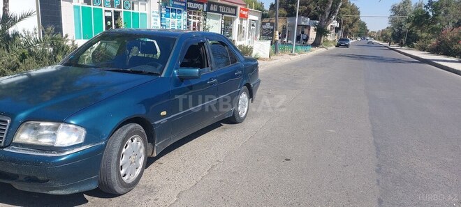 Mercedes C 250 1995, 155,000 km - 2.5 l - Bakı