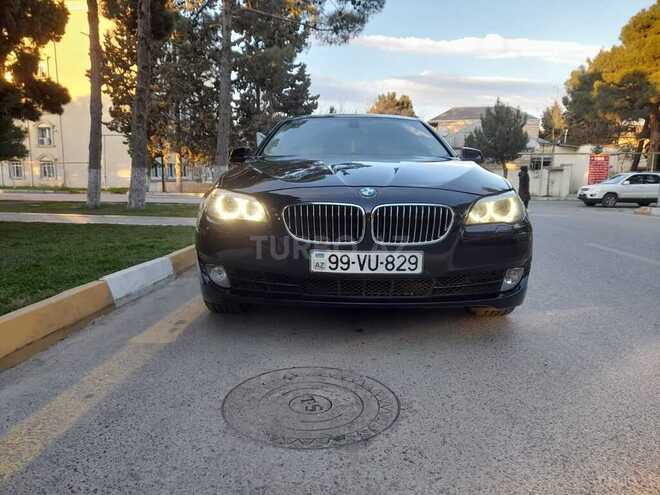 BMW 528 2011, 64,000 km - 2.0 л - Bakı