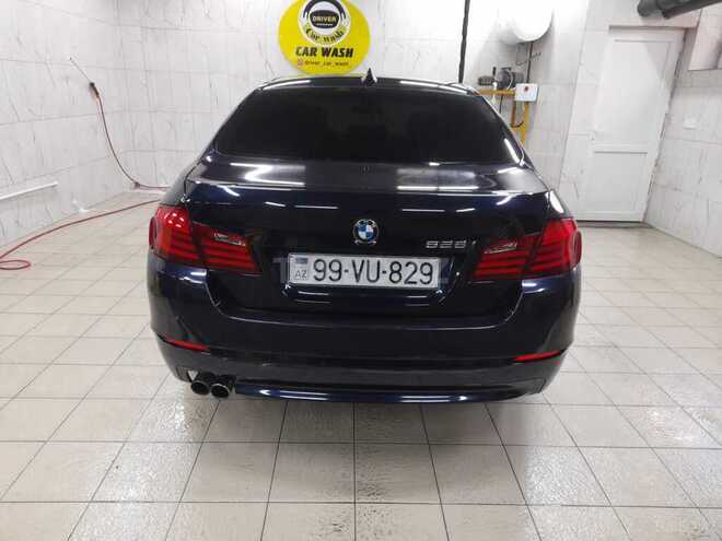 BMW 528 2011, 64,000 km - 2.0 л - Bakı