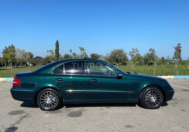 Mercedes E 240 2003, 242,135 km - 2.4 l - Bakı