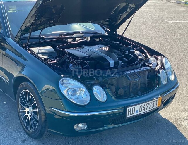 Mercedes E 240 2003, 242,135 km - 2.4 l - Bakı