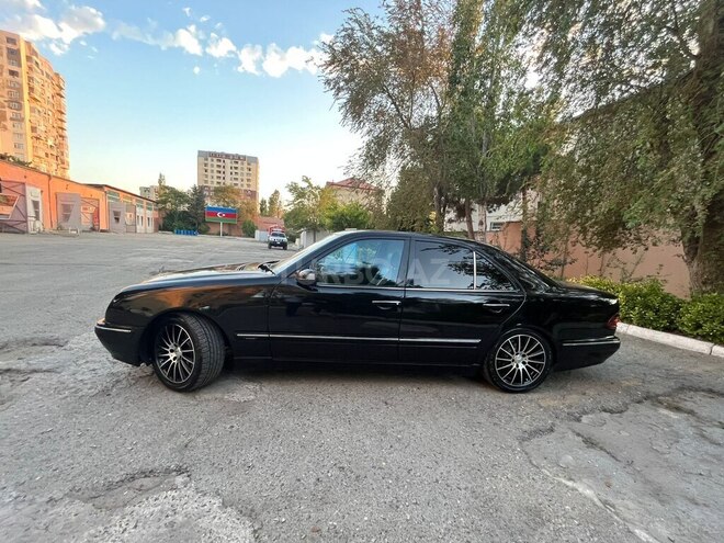 Mercedes E 270 2000, 526,000 km - 2.7 l - Bakı