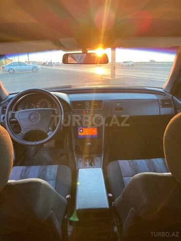 Mercedes C 200 1994, 300,000 km - 2.0 l - Bakı