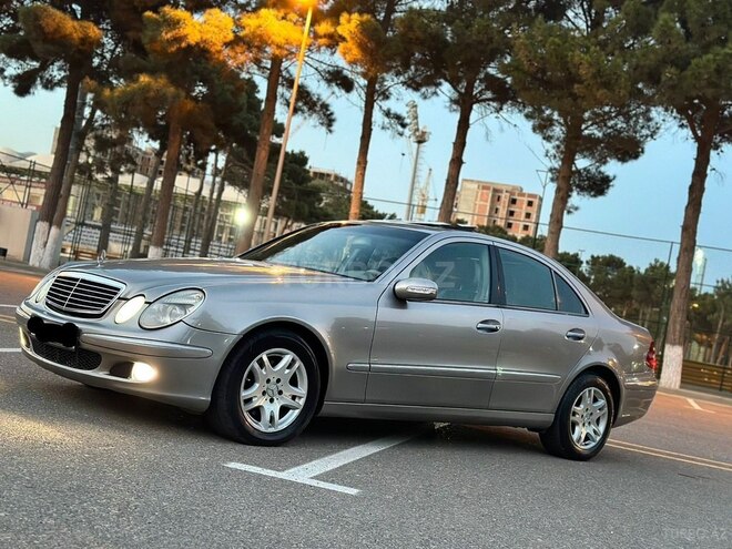Mercedes E 320 2004, 368,000 km - 3.2 l - Bakı