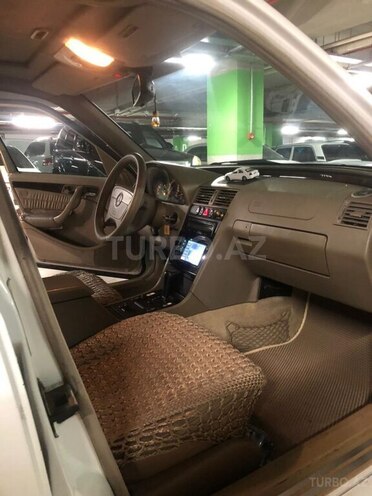 Mercedes C 200 1998, 211,325 km - 2.0 л - Bakı
