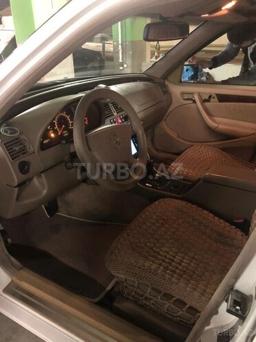 Mercedes C 200 1998, 211,325 km - 2.0 л - Bakı