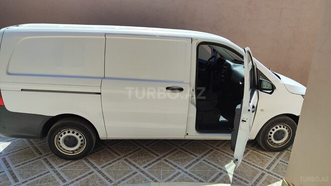 Mercedes Vito 114 2017, 256,609 km - 1.6 л - Gəncə