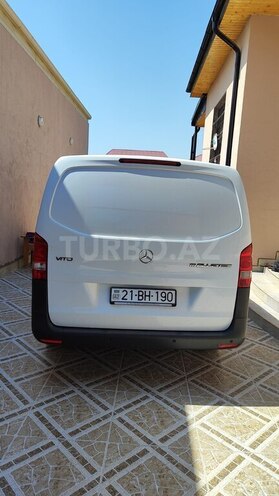Mercedes Vito 114 2017, 256,609 km - 1.6 л - Gəncə
