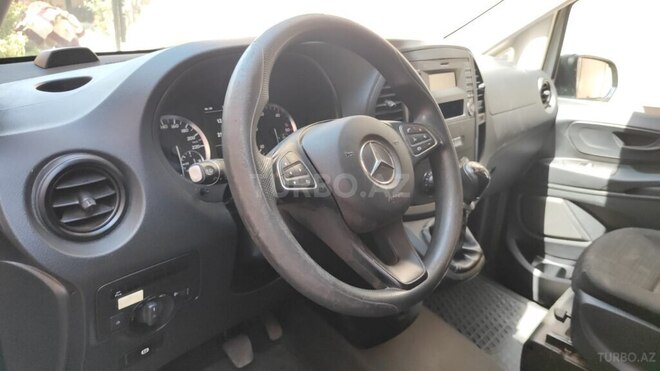 Mercedes Vito 114 2017, 256,609 km - 1.6 л - Gəncə