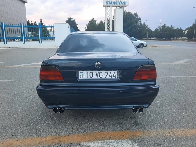 BMW 740 1997, 256,365 km - 4.4 l - Sumqayıt