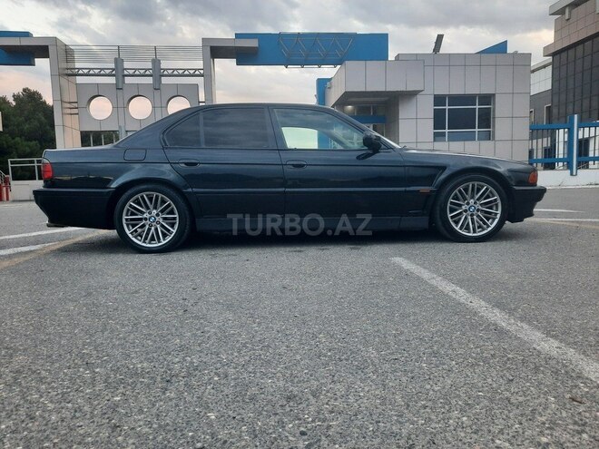 BMW 740 1997, 256,365 km - 4.4 l - Sumqayıt