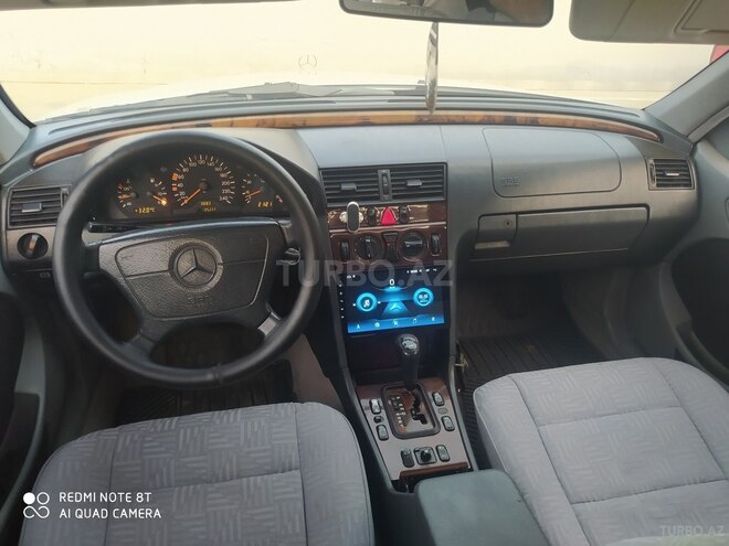 Mercedes C 180 1998, 285,000 km - 1.8 l - Biləsuvar