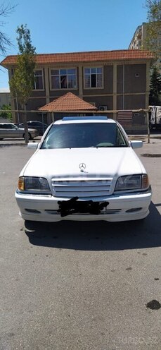 Mercedes C 230 1998, 188,000 km - 2.3 л - Bakı