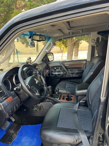 Mitsubishi Pajero 2008, 250,000 km - 3.0 l - Bakı