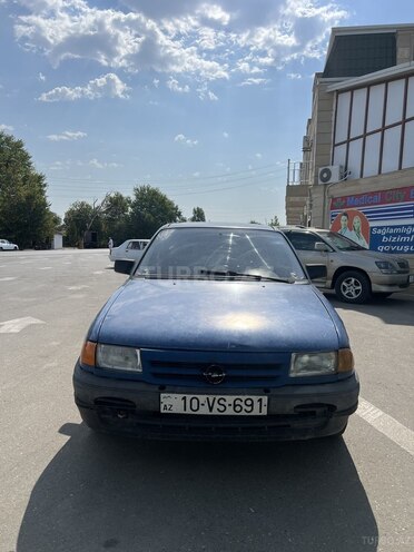 Opel Astra 1996, 353,000 km - 1.6 l - Ağcabədi
