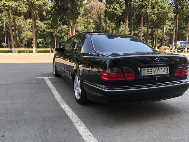 Mercedes E 320 2001, 181,528 km - 3.2 л - Masallı