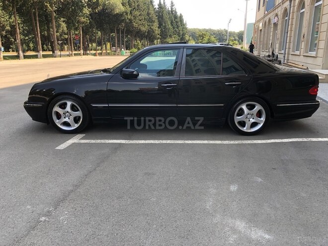 Mercedes E 320 2001, 181,528 km - 3.2 л - Masallı