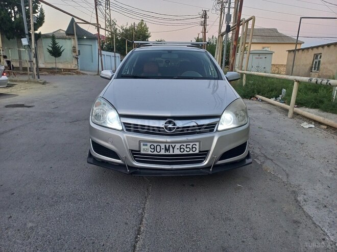 Opel Astra 2009, 233,212 km - 1.4 л - Bakı
