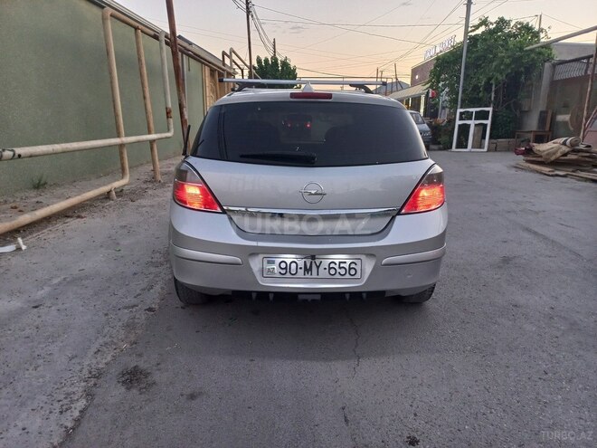 Opel Astra 2009, 233,212 km - 1.4 л - Bakı
