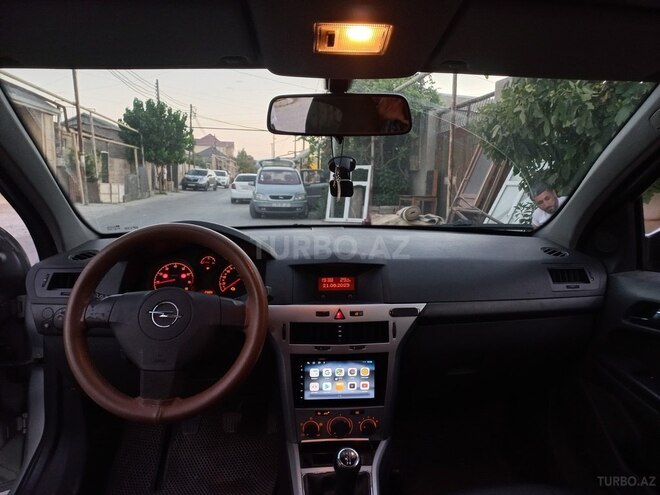 Opel Astra 2009, 233,212 km - 1.4 л - Bakı