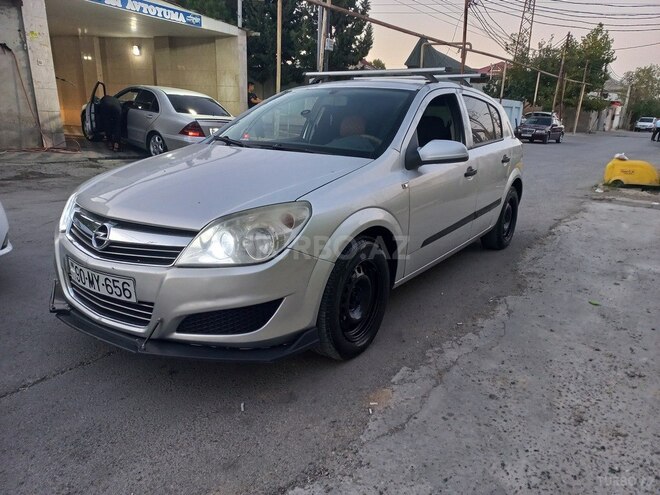 Opel Astra 2009, 233,212 km - 1.4 л - Bakı