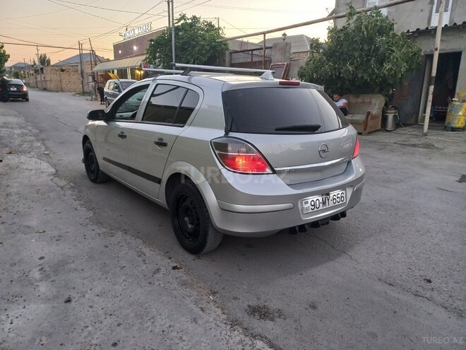Opel Astra 2009, 233,212 km - 1.4 л - Bakı