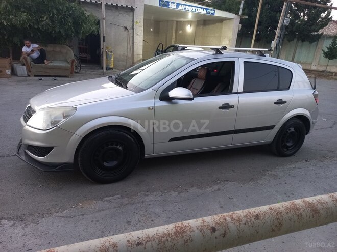 Opel Astra 2009, 233,212 km - 1.4 л - Bakı