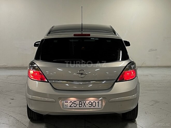 Opel Astra 2008, 175,000 km - 1.4 l - Gəncə