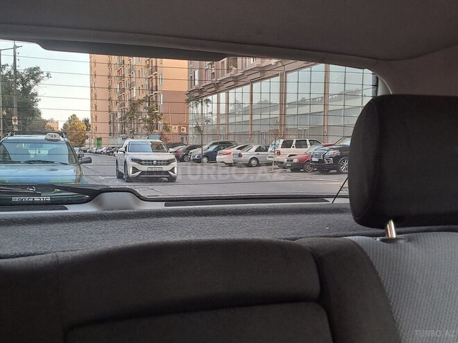 Volkswagen Golf 2001, 280,000 km - 2.0 l - Bakı